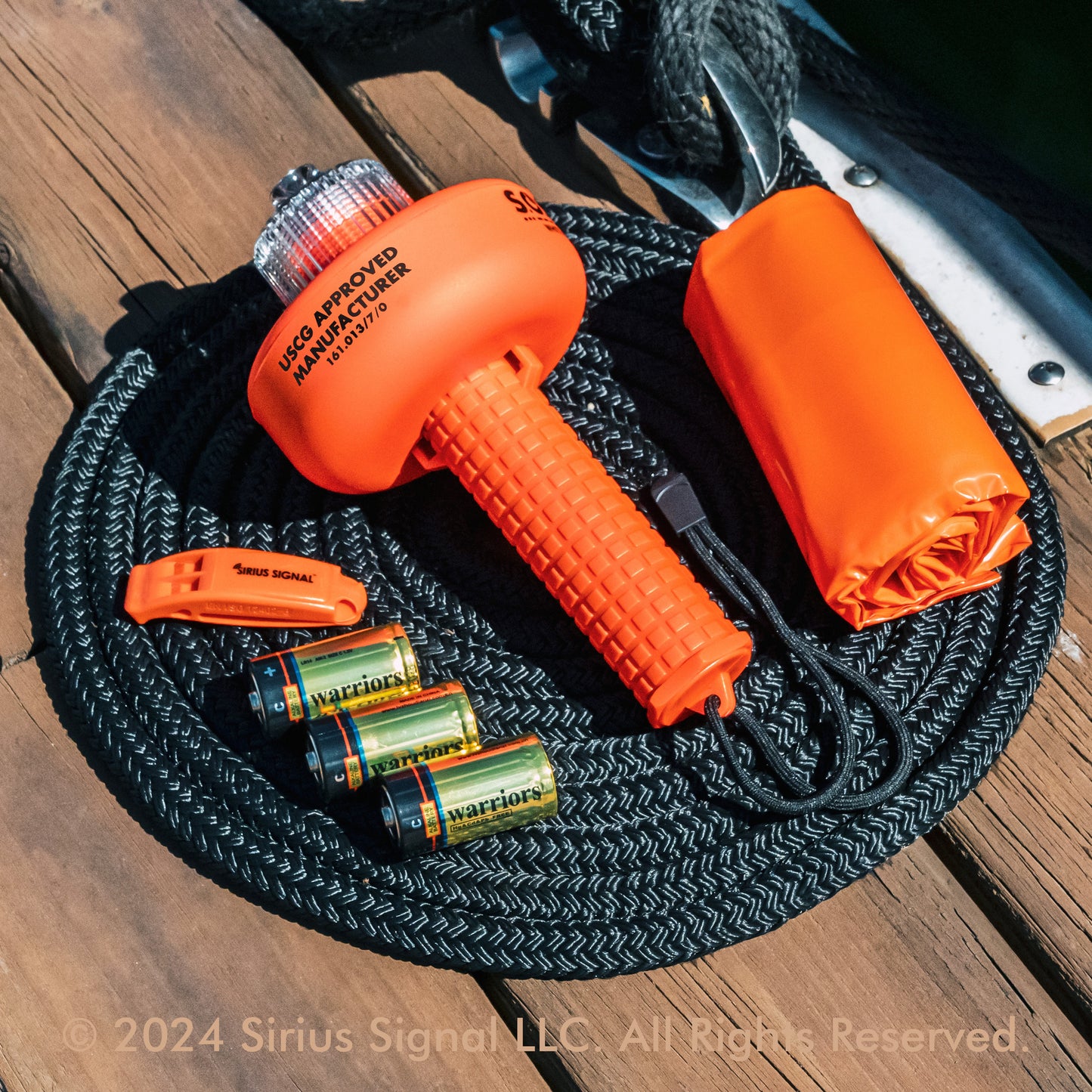 C-1003 SOS Distress Light, Flag & Whistle