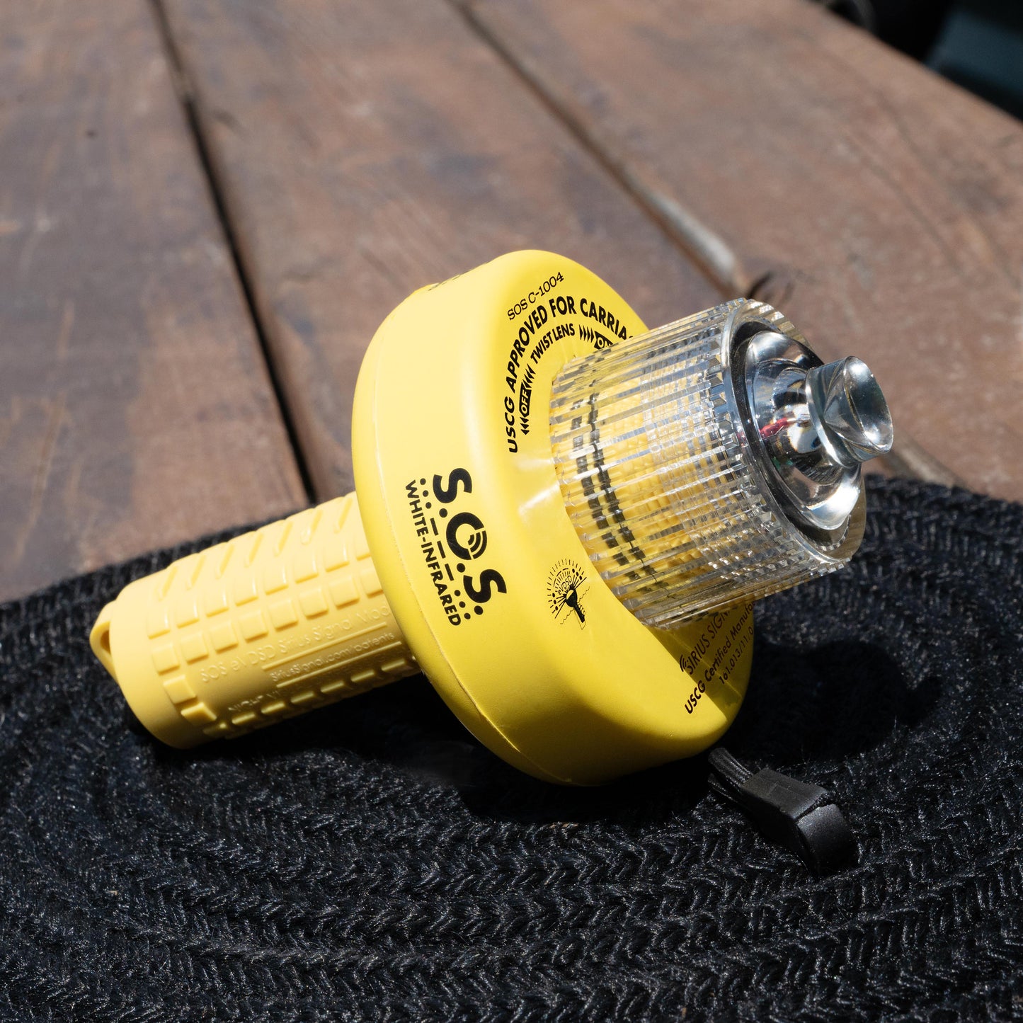 C-1004 SOS Distress Light, Storage Mount, Display Mount & Flag
